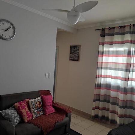 Apartamento Inteiro No Bairro Santa Monica Uberlândia Екстериор снимка